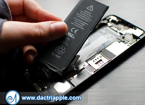 Thay pin iPhone 5 quận Tân Bình Thay pin iPhone 5 quận Tân Bình