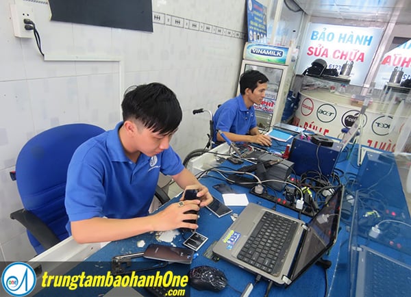 Thay pin iPhone 6S quận 3 Thay pin iPhone 6S quận 3