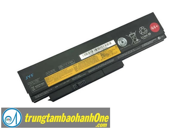 Thay pin LapTop LENOVO THINKPAD X270 Trước Mặt Khách Hàng - Trung Tâm Bảo Hành One Thay pin LapTop LENOVO THINKPAD X270 Trước Mặt Khách Hàng