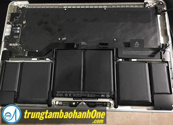 Thay pin Macbook Pro 2011 Thay pin Macbook Pro 2011