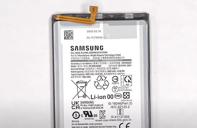 Thay pin Samsung Galaxy A73 5G