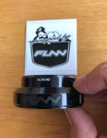 Apter Fun chuyển đổi từ fork cổ 44 sang 40mm