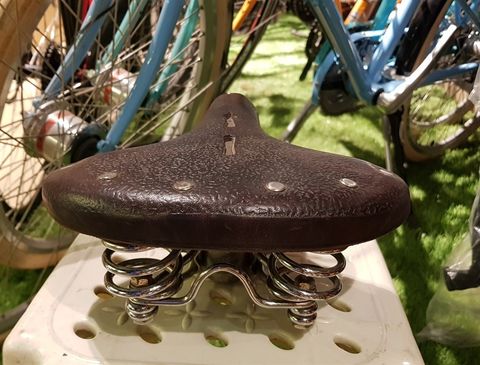 Yên da Nhật 3 lò xo Japan Leather Triple Springs Saddle