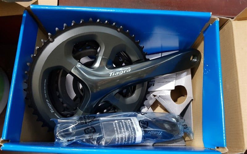  Giò đĩa SHIMANO Tiagra FC-4703/3x10s/175mm/Đen | SHIMANO Tiagra FC-4703 Crankset/3x10s/175mm/Black 