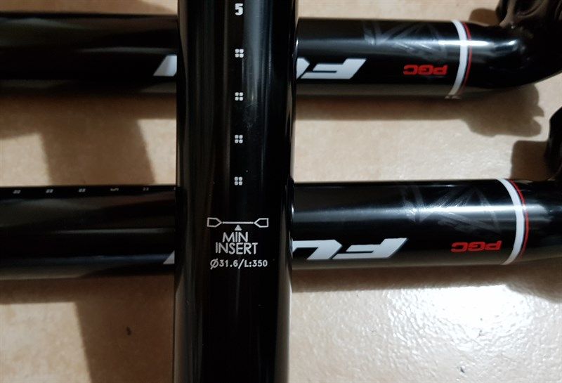  Cọc yên hợp kim Fuji/31.6mm/350mm/Đen | Fuji Alloy Seatpost/31.6mm/350mm/Black 