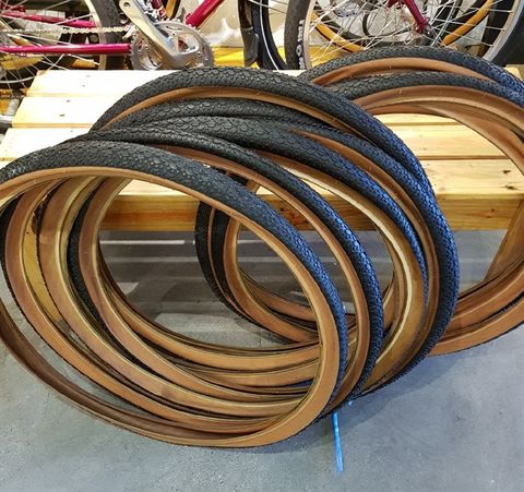 Lốp Innova 27.5x1.95/ Vàng đen