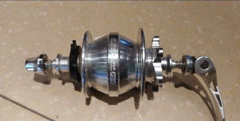 Dyamo Hub PD 8