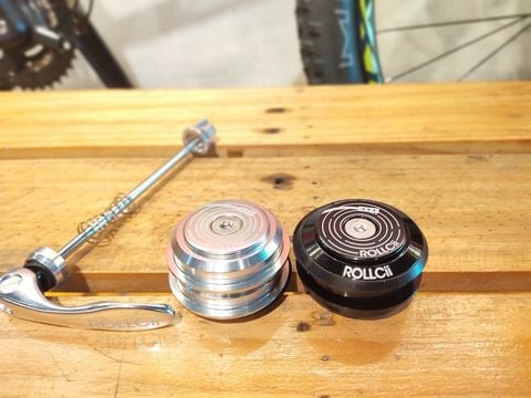 Chén cổ Rollcii Veloci IS42/ Black