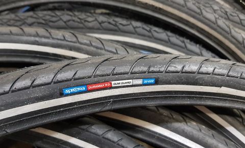 Lốp Innova 700x32C (28x1 5/8x1 1/4) 32-622