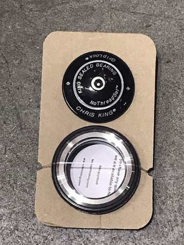 Chris King Headset Inset 7 ZS44/EC44 BLk