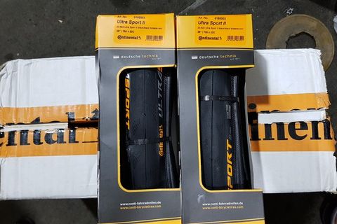 Lốp Continental Ultra Sport II 700x23