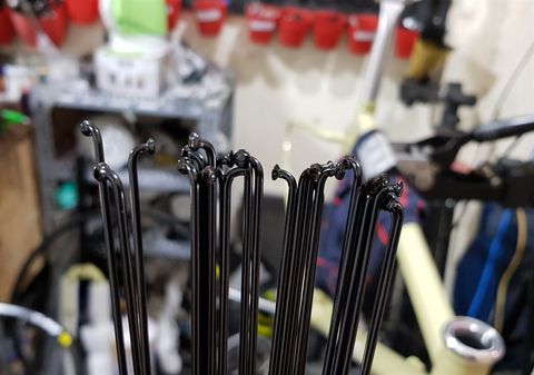 Nan hoa xe đạp 292mm black