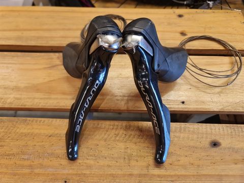 Tay lắc Shimano DURA-ACE ST-9000