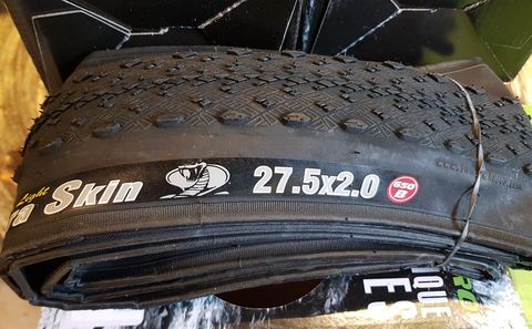 Lốp Innova-Pro Cobra Skin 27.5x2.0 tanh mềm