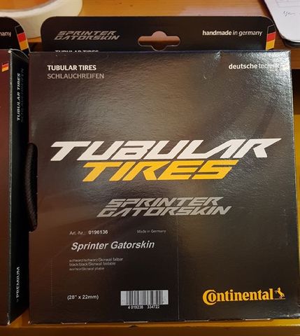 Lốp Continantel Tubular Gatoskin/ 700x22mm