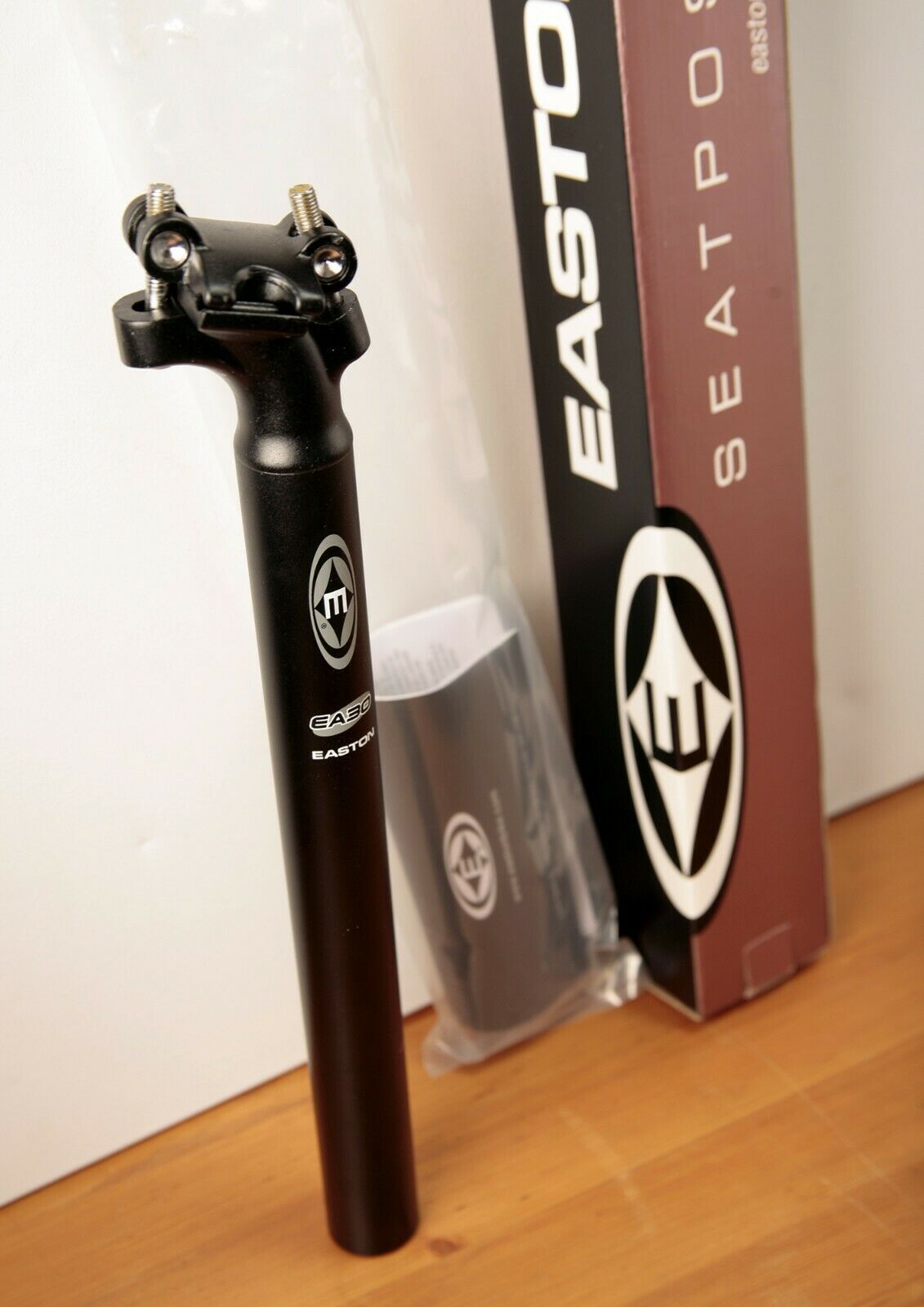  Cọc yên nhôm Easton EA30/27.2/350mm/Đen | Easton EA30 Aluminum Seatpost/27.2/350mm/Black 