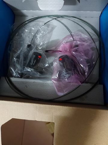 Tay bấm Shimano Tiagra 4703 3x10