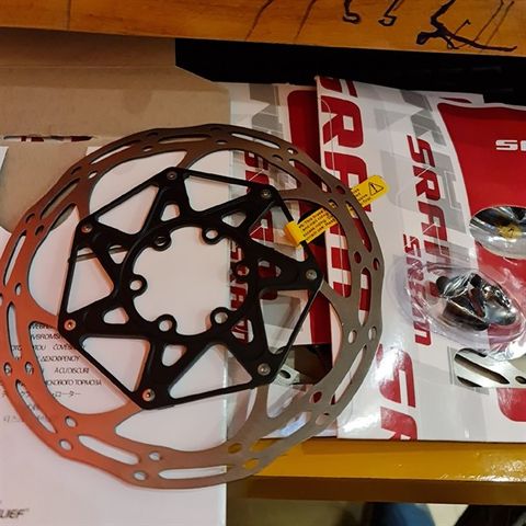 Đĩa phanh Sram Centerline X/ 6 botl