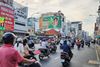 Bảng quảng cáo chợ Phú Nhuận tại cổng Phan Đình Phùng