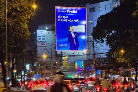 Bảng quảng cáo đón cửa ngõ vào thành phố ngay Bến xe Miền đông Phường 26, Quận Bình Thạnh, Tp. Hồ Chí Minh