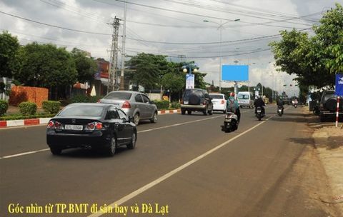 Trụ Quảng Cáo Vòng Xoay Nguyễn Lương Bằng – Đam San, Tp. BMT, T. Đăk Lăk