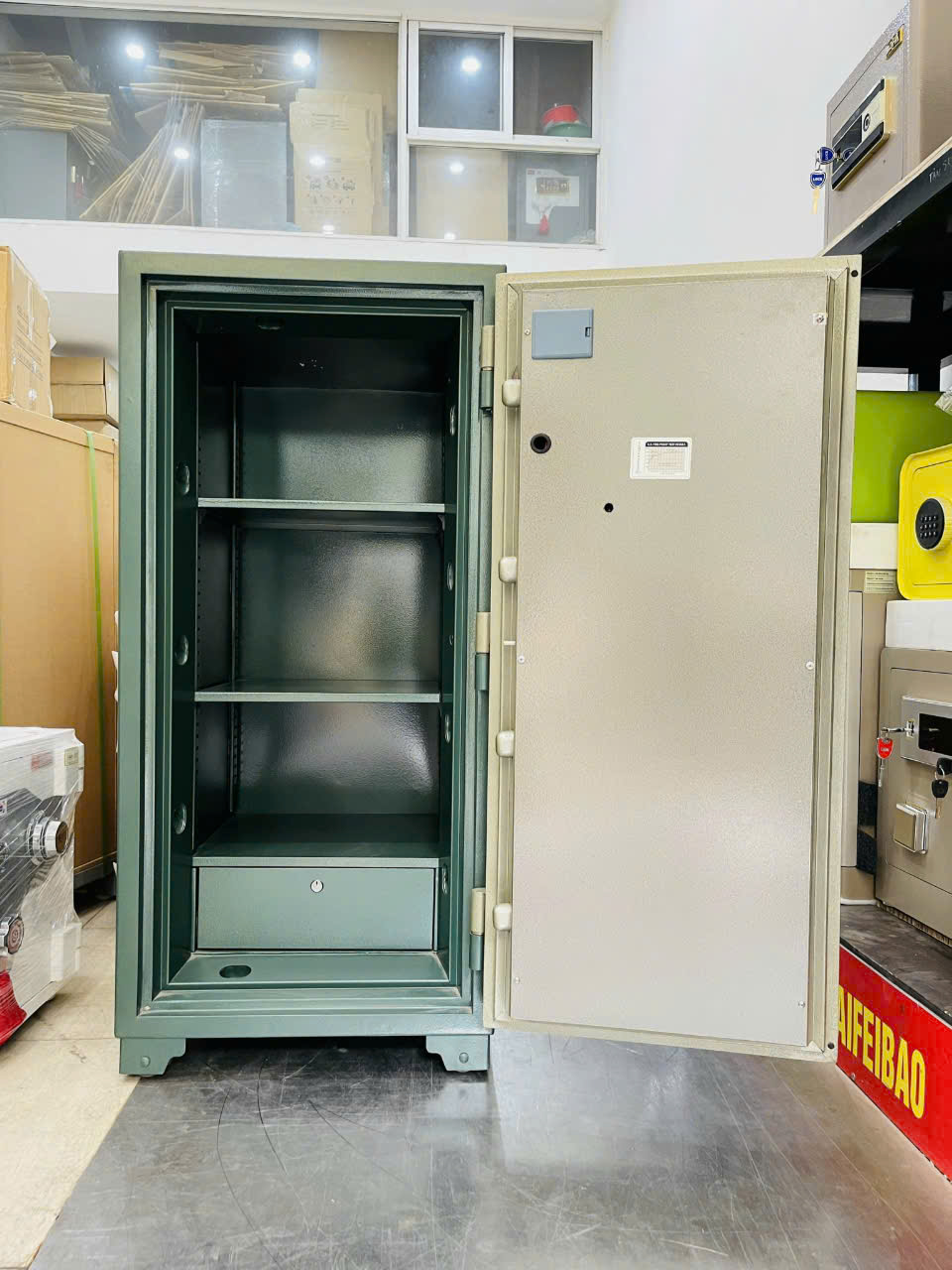 Két sắt ngân hàng cao cấp Bmec KNHSC-K235 cao cấp