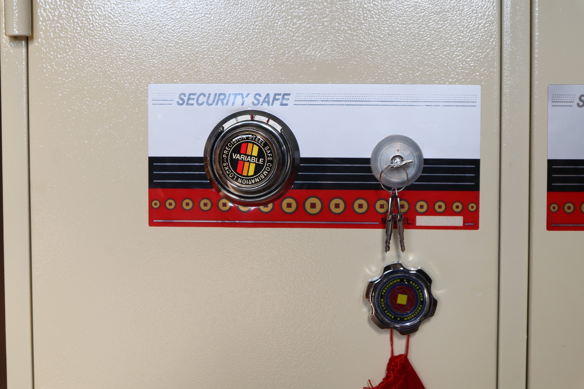 Tủ hồ sơ hàng đặt cao cấp cho cơ quan công ty, tiệm vàng, văn phòng