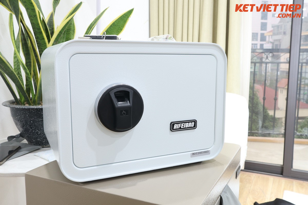 Két sắt mini vân tay VT25S5 Trắng nội thất bọc da cao cấp cài đặt 30 vân tay khác nhau