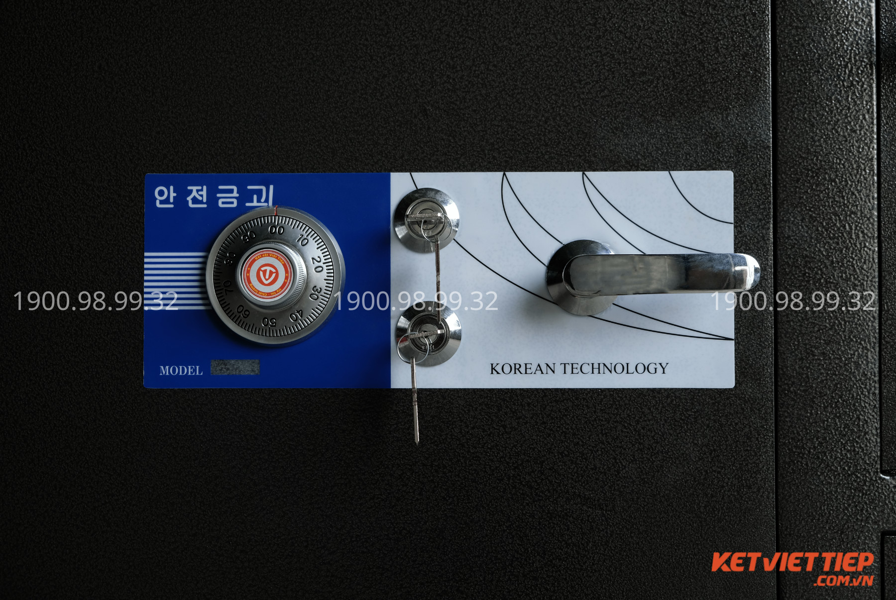 Két Sắt đặt cho Tiệm Vàng