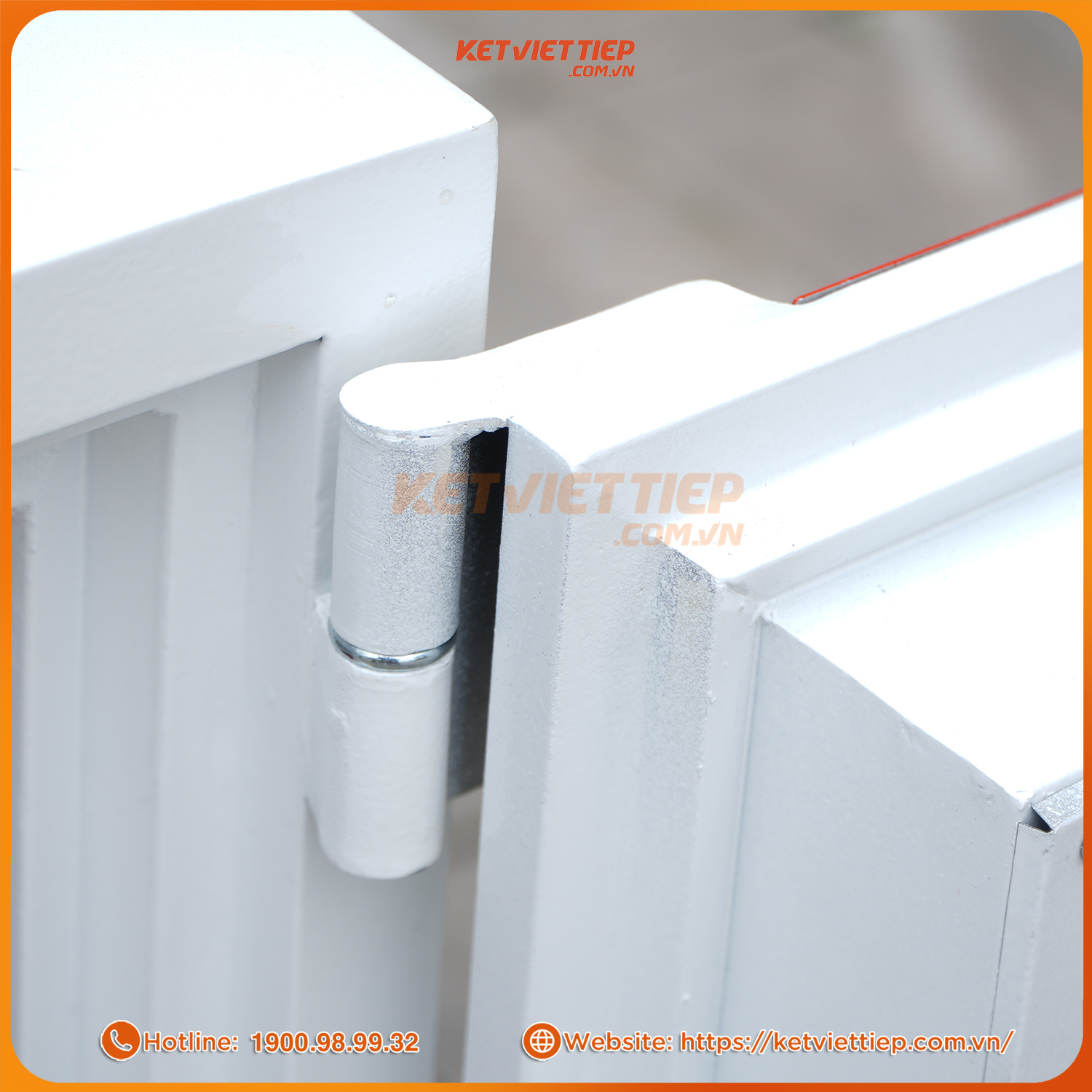 Két Sắt Việt Tiệp KVT112 Điện Tử Màu Trắng