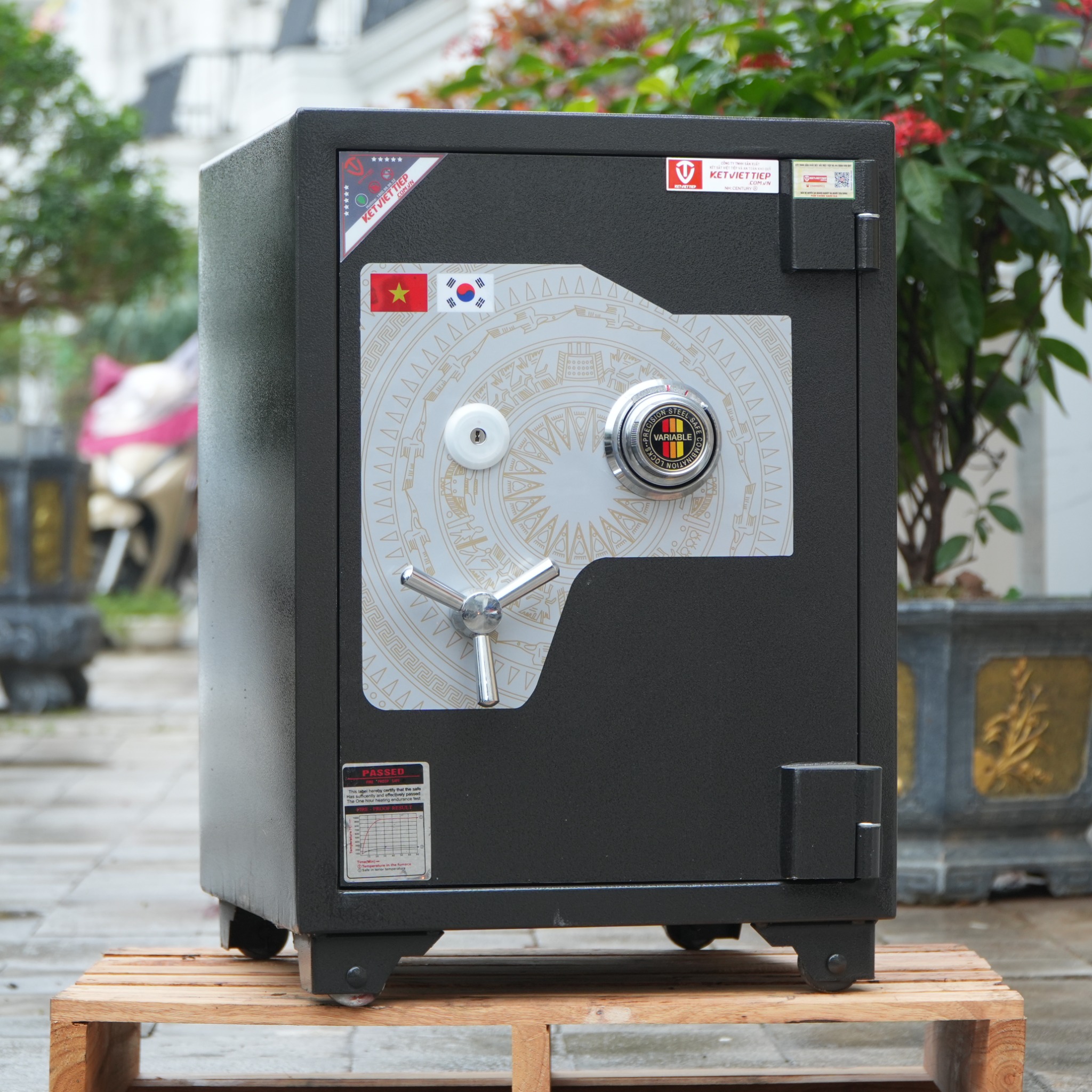 Két sắt Việt Tiệp siêu cường KVTSC135 khóa cơ đổi mã