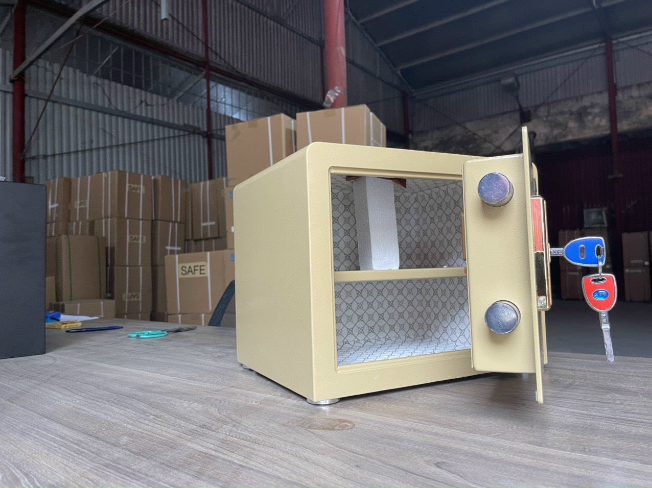 Két Sắt Mini Nhập Khẩu Aifeibao HK-M/D-35-BL