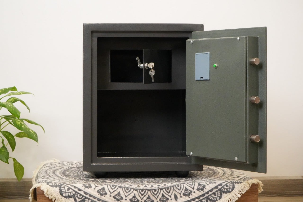 Két Sắt Việt Tiệp Điện tử KVTE76DT Chống cháy