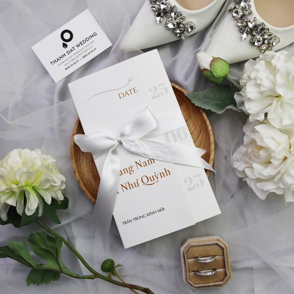  Thiệp Cưới Gập 3 Thắt Nơ ∞ TD-XD0001 