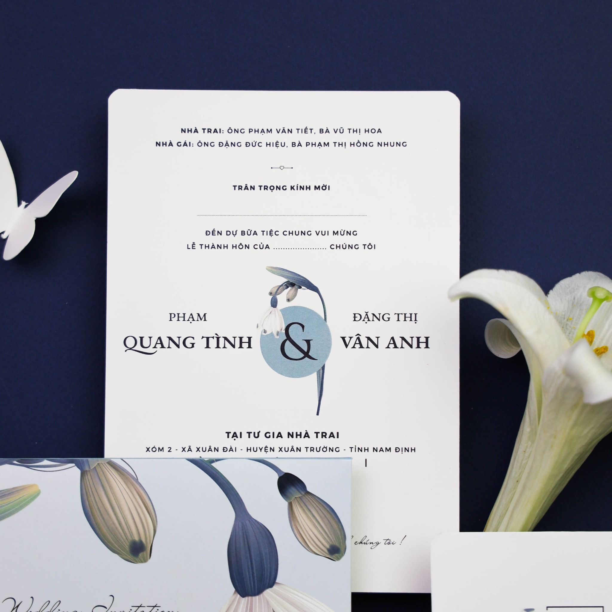  Thiệp Cưới Màu Xanh Nhẹ Nhàng – Gentle Blue Wedding Card ∞ TD-B0036 