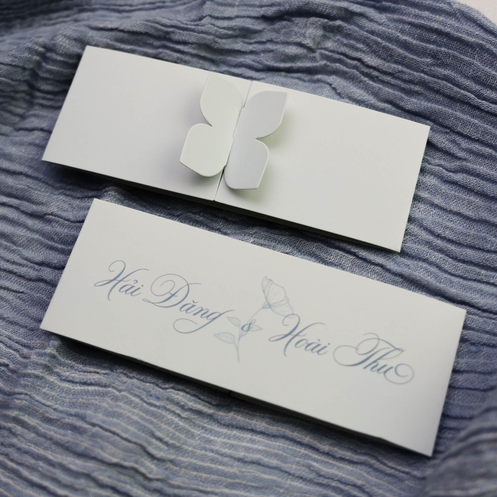  Thiệp Cưới Thanh Lịch Tông Xanh – Elegant Blue Wedding Card ∞ TD-B0049 