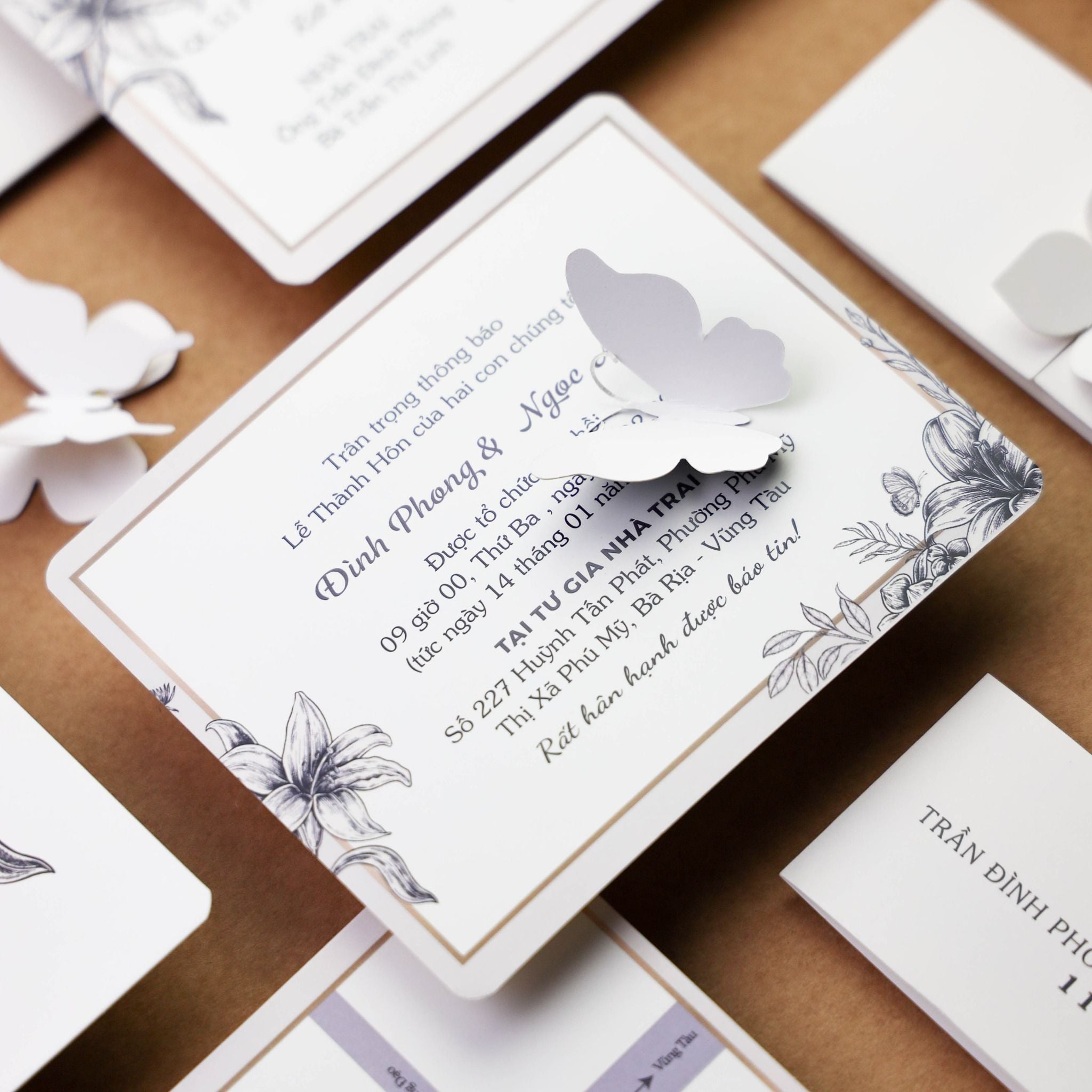  Thiệp Cưới Tối Giản Hoa Nhẹ Nhàng – Minimal Floral Invitation ∞ TD-B0020 