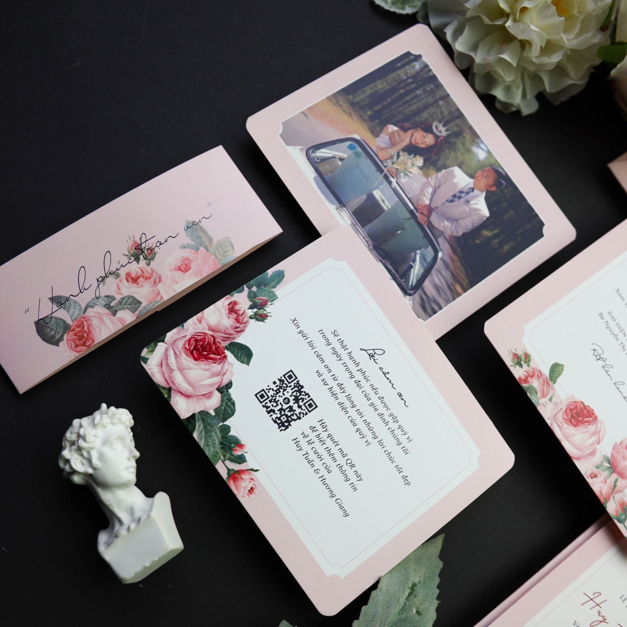  Thiệp Cưới Hoa Hồng Nồng Nàn – Blooming Love Invitation ∞ TD-B0026 