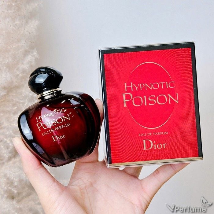 Dior Hypnotic Poison: Sự quyến rũ huyền bí và mê hoặc, lý giải sức hút
