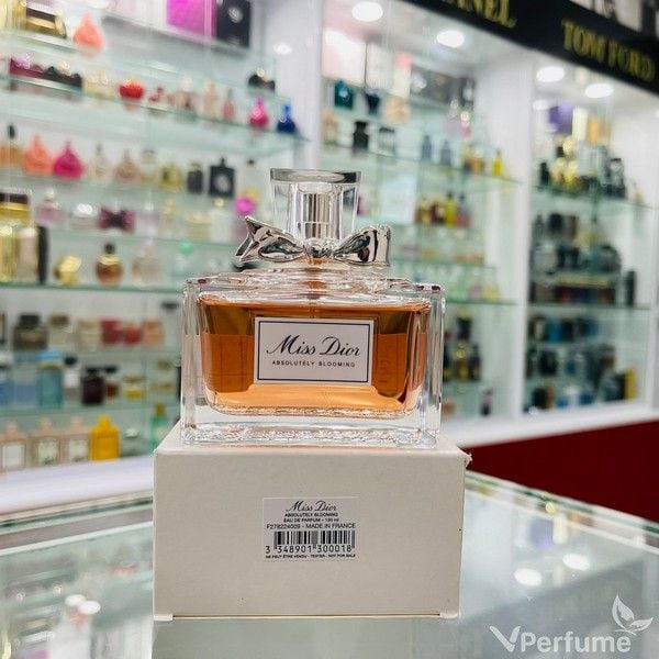 Miss Dior Absolutely Blooming Linh Perfume