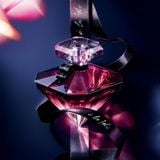  Lancome La Nuit Tresor à la Folie 