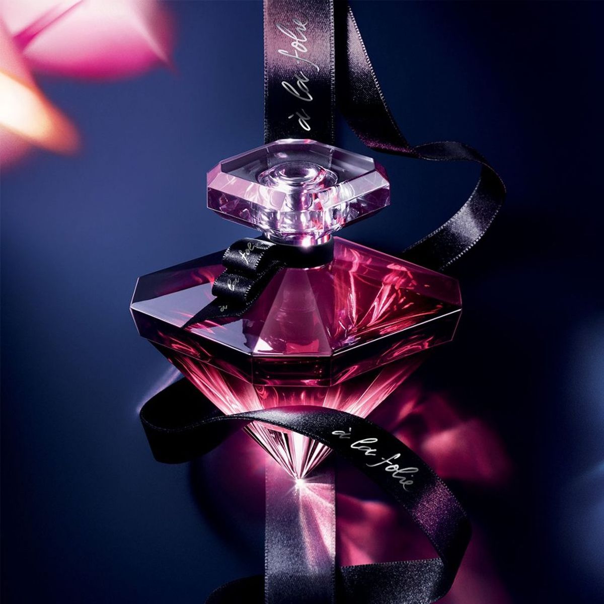  Lancome La Nuit Tresor à la Folie 