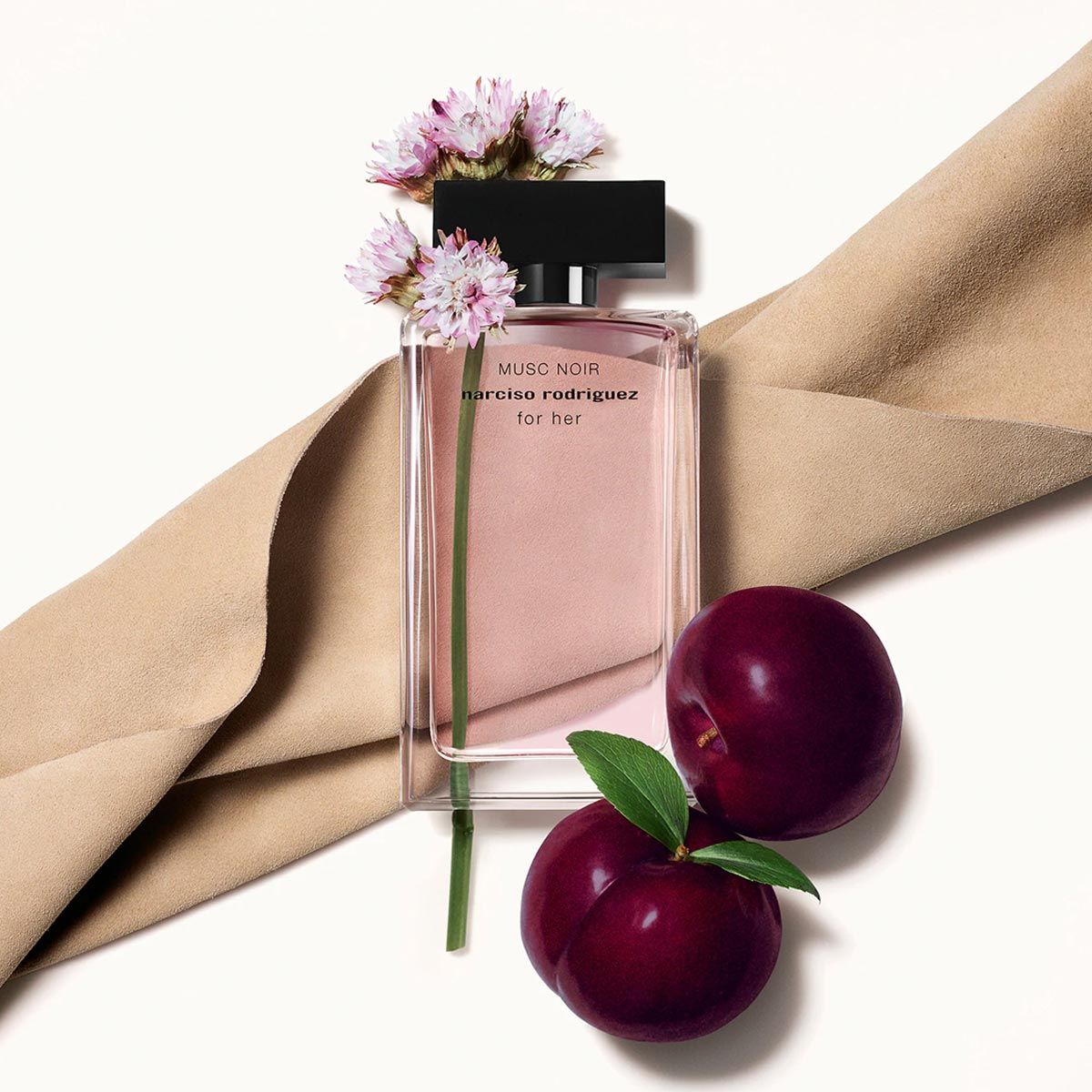 Set Nước Hoa Nữ 2 Món Narciso Rodriguez Musc Noir EDP 100ml + Narciso Rodriguez Pure Musc EDP Mini 10ml