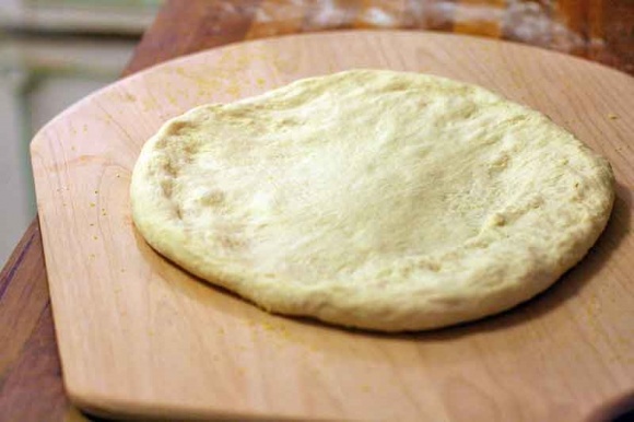 Cách làm pizza bằng nồi cơm điện 2 Cách làm pizza bằng nồi cơm điện 2