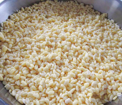 cach-lam-banh-trung-thu-nuong-nhan-dau-xanh-mut-bi-phunutoday_vn