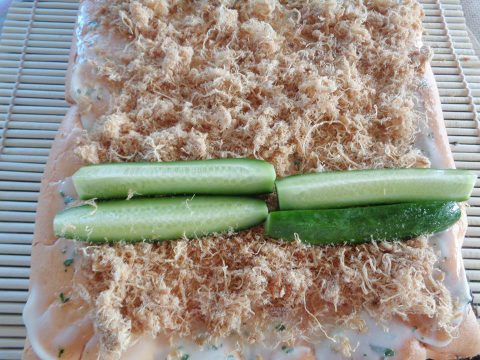banh-bong-lan-sushi-7-480x360