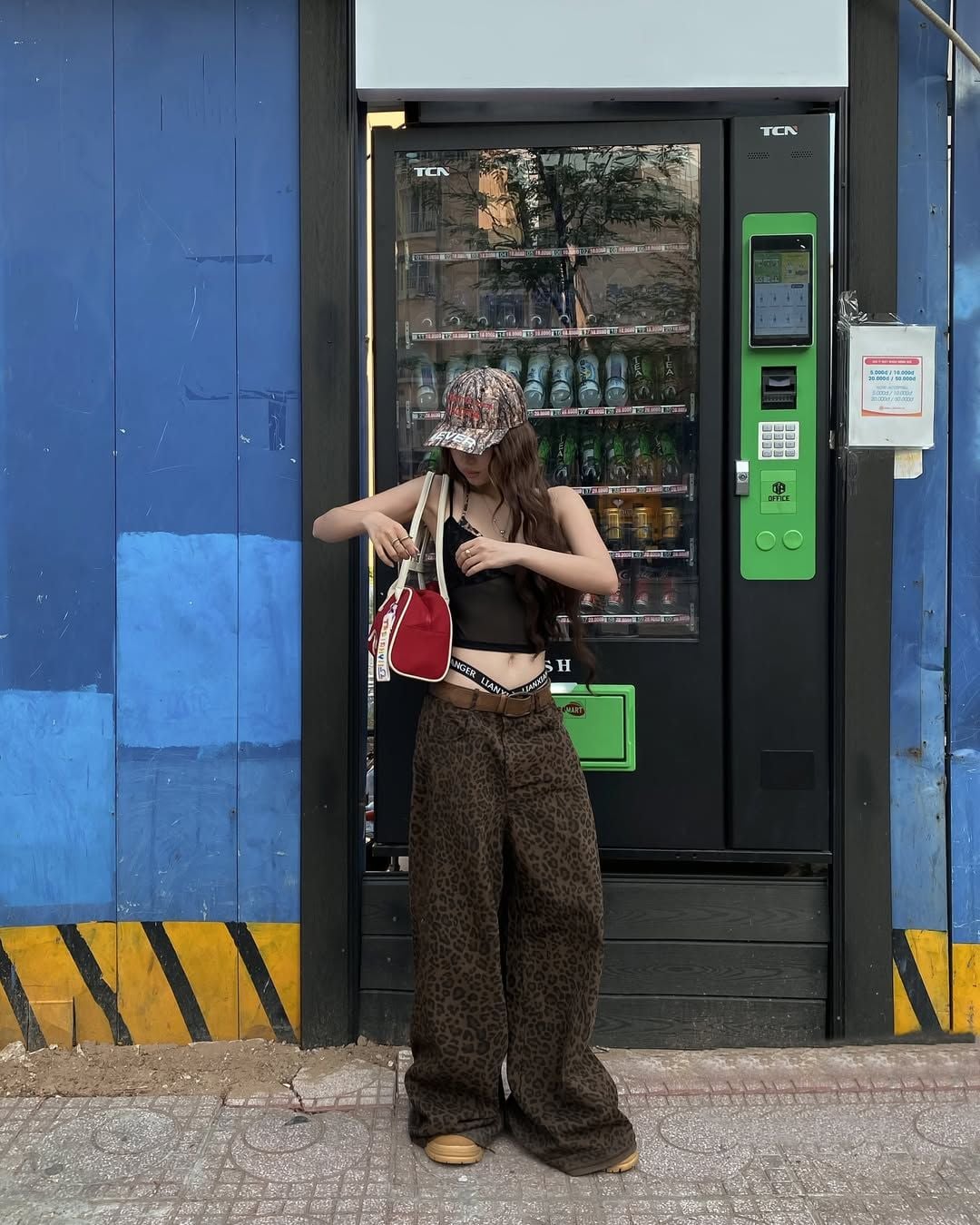  Quần dài da beo SoHo kaki ống rộng Kill System 