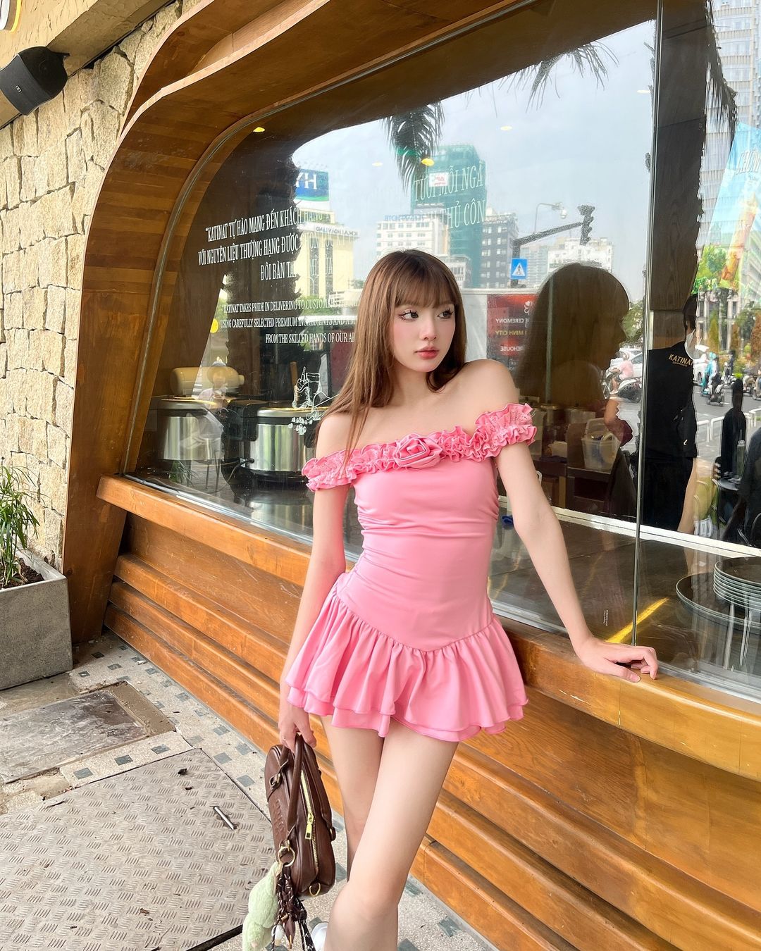  Set đầm trễ vai đính hoa kèm quần Sona 