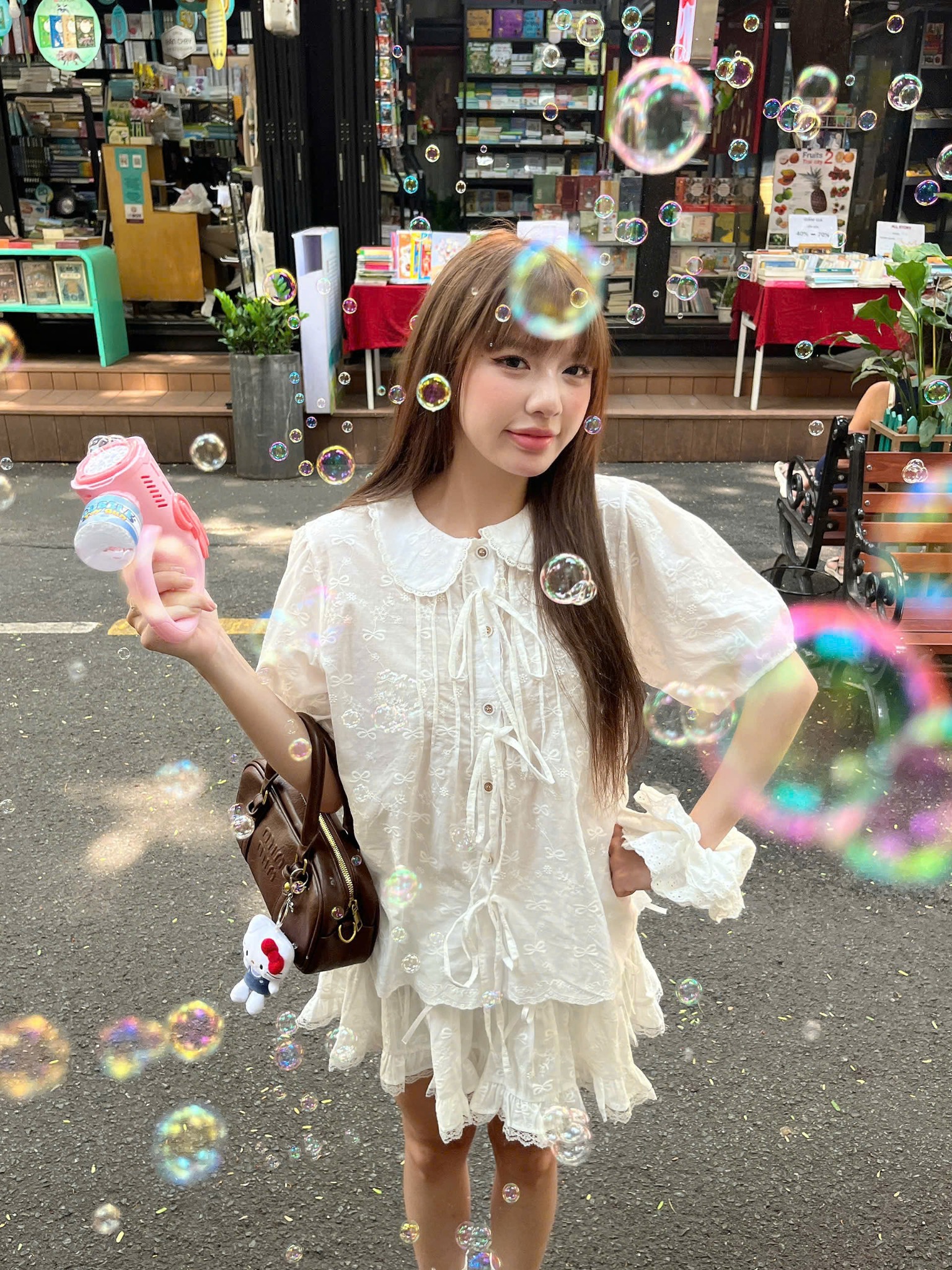  Áo Babydoll cổ ren buộc nơ Yuri tay phồng phối nơ 
