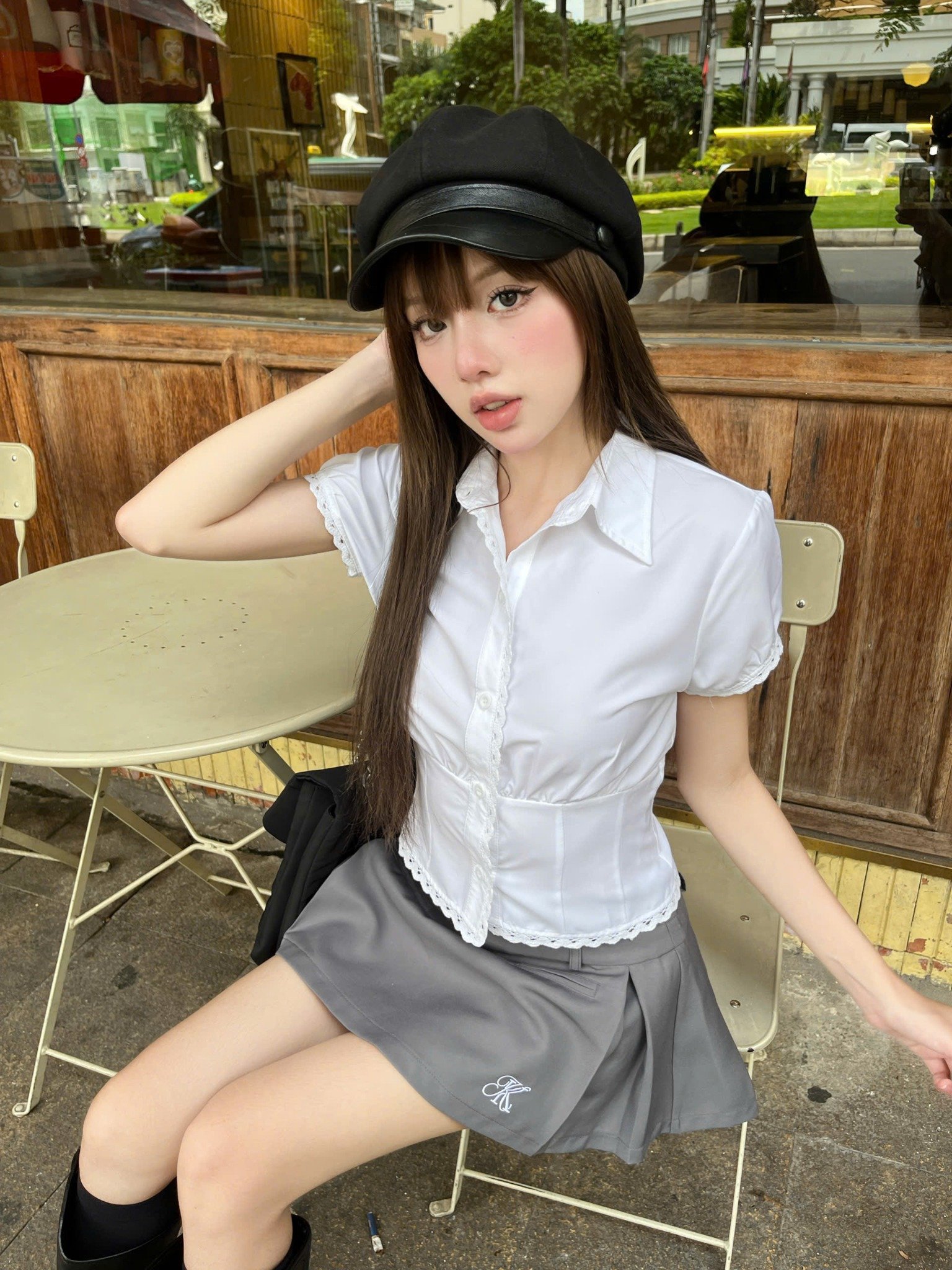  Áo sơ mi trắng phối ren Kara tay ngắn cộc 